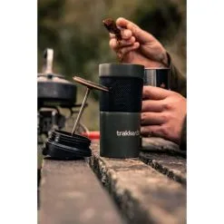 Trakker Armolife Thermal Coffee Press Mug -Gamakatsu Winkel 4217492Trakker Armolife Thermal Coffee Press Mug 1